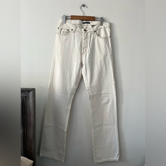 JOHN VARVATOS - Authentic Fit Contrasting Stitching Cream Straight Leg Jeans - Picture 1 of 14